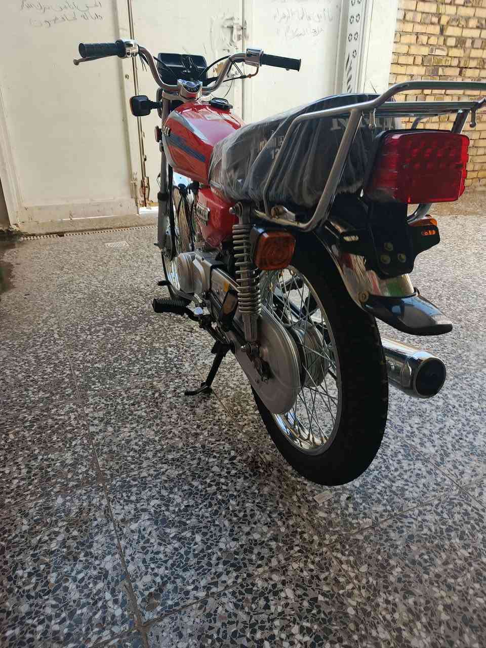 سلام عليكم نامه شلامجه موديل 2023 صاله عشر ايام طالعه من الوكيل سكنر 7 اوراق مكان ميسان السعر 1100 وبيها مجال ***********
