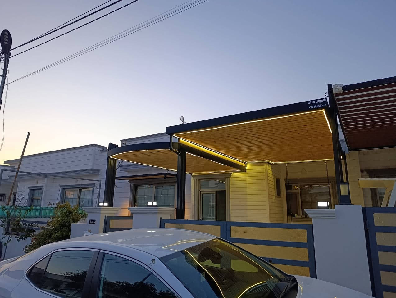 كملت سيقيفه في راسان سيتي
سقيفه يتكون من حديد پولي جام خشب اناره 
مستمرين بالتغيرات أن شاءالله تعجبكم سعر متر 100الف كامل مكمل اخوكم شميران حداد 🔨 ***********
