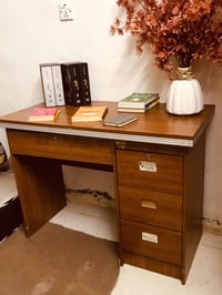 كنتور تركي • ميز مكتبي • مرجوحه