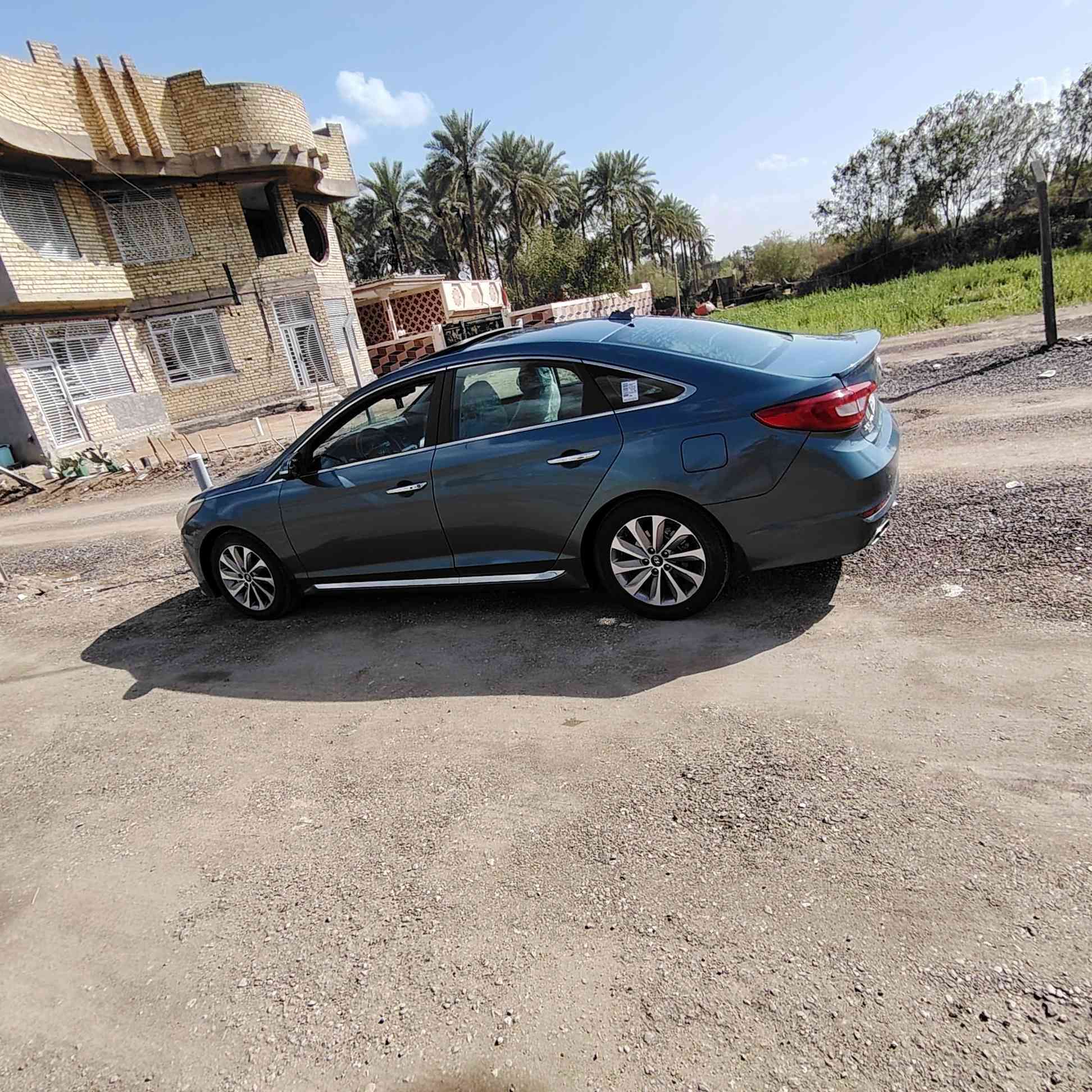 السلام عليكم سوناتا 2017 رقم بغداد بسمي رقم انكليزي  سنوية لل 2029  وارد امريكي حادثها  قصعتين صبخ بيها  مكينتها 2400 مكفولة  السيارة جاهزة تبريد وتدفئه شغال صدر امامي خلفي غير هذني مابيها  السياره حلوه احله من الصوره بعد  وخير من الله العنوان كربلاء اطويريج 
#السعر 130 وبيها مجال للشراي  سونارها هم موجود 

متواجد  واتساب 

رقم الهاتف***********

الشراي #يتصل و #نتفاهم   تحياتي الكم
