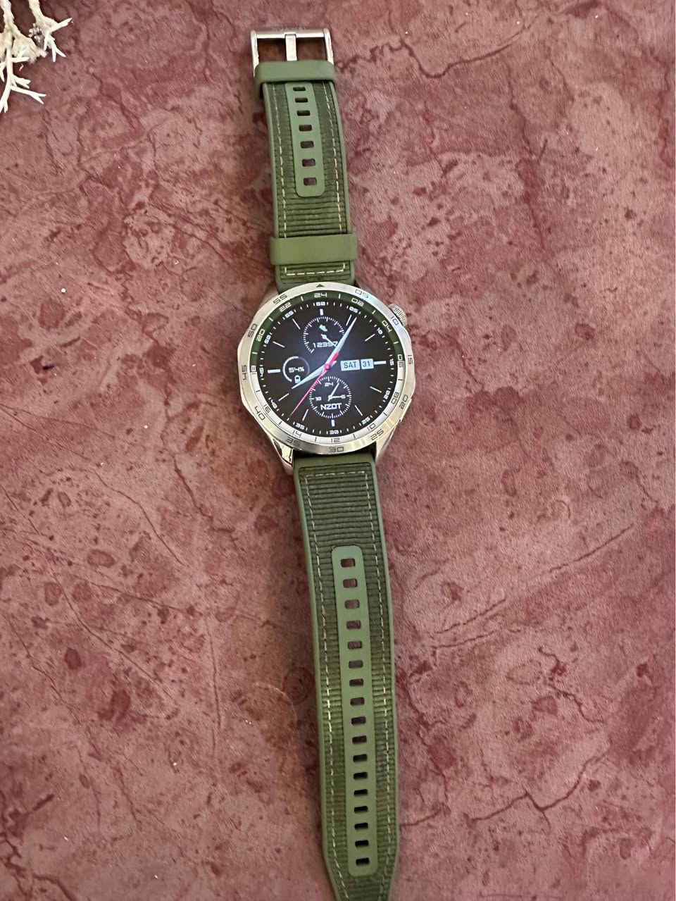 ساعة هواوي GT4
مستعمل للبيع 150الف وبيها مجال
ملحقات وياها شاحنه مالها
ميزات:
الرد على المكالمات
اشعارات الهاتف والرسائل
قياس معدل نبضات القلب
مميزات رياضه والجري وتمارين الحركه
عداد ومؤقت وحاسبه ومنبه وكشاف ومشغل موسيقى والتصوير عن بعد
ماخذها ب350من نزلت
مكاني كربلاء الاسكان
واتساب
*********** كربلاء, العراق
