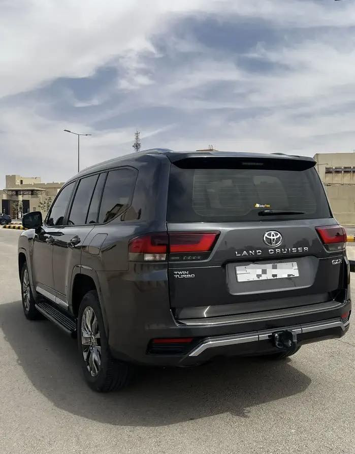 السلام عليكم//  

بدون اوراق كلك ادوات رقم دهوك توام 

لاند كروز    فول    2023 كفاله سرق صبغ عشاير انتربول 

السعر //((165 ورقه ))

مكفول من الصبغ والكص والسرقه 

وتساب موجود فقط وتساب

***********
