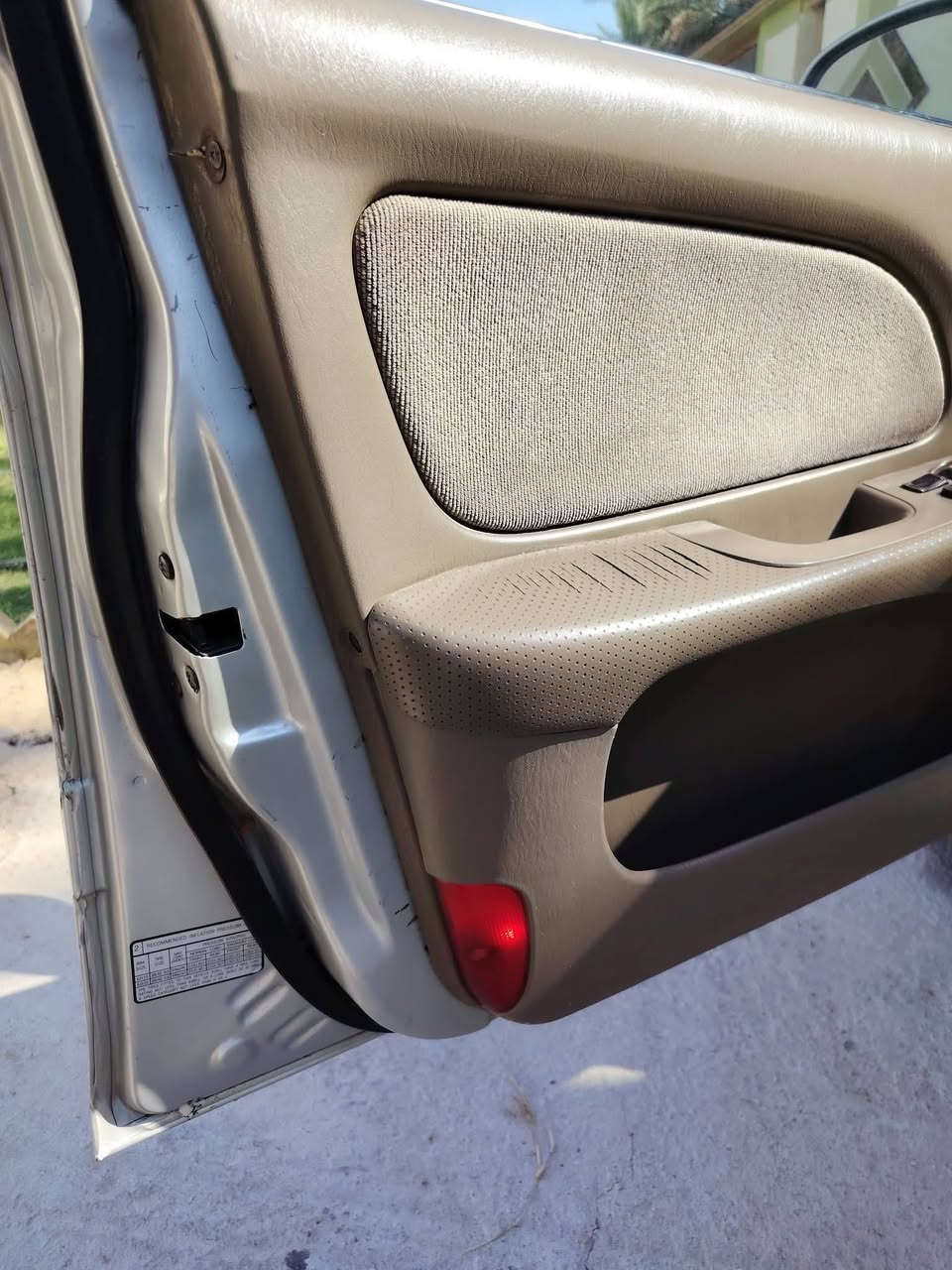 السلام عليكم سوناتا وفود موديل2006 خليجي  رقم يصره بسمي مداور ثاني يوم مكينه 2700بلادي شرط المكينه سليفون ع السيسي تحاسبني عليهه  السياره كير مكينه حداديه تخم تاير تبريد ثلج تدفئه +تدفئه مري السياره جاهزه للاخير ومعروفه باقي تفاصيله شاشه كامره دواره سستم صوت مكاني بابل السعر 63وبيه مجال ***********📞
