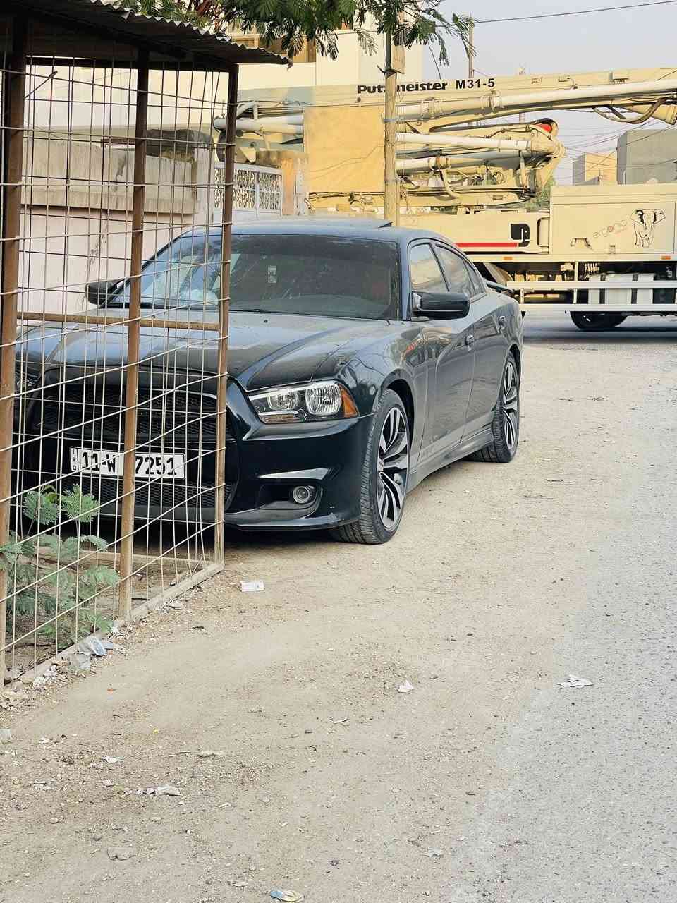 سلام عليكم 
جارجر 2013 RT MAY 
فول مواصفات /شاشه/تحكم ستيرن/شفتات بلستيرن/فتحه/رادار بلمري
كير محرك حداديه كهربائيات جاهزه
رقم بغداد سنويه لل 28
عندي وكاله بأسمي 
حادثها/حزام اثر دحجات وشخوط بدون ضربه
ماشيه 159 حقيقي 
السياره استخدام شخصي ممشتغله لا خط ولا نازله ستعراض 

السعر /128وبيها مجال 
‭0781 738 3696‬
مكان السياره بابل أبي غرق
