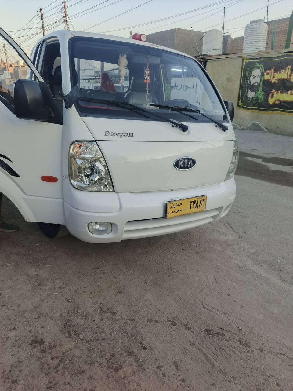 السلام عليكم ورحمه الله وبركاته اخواني عندي بنكو موديل 2005 وضع شركه ابلاديه سياره مكينه وكير جدد رقم شاصي واضح تحويل مباشر مكان بابل السعر 67 وبيه مجال وضريبه وره المشتري هاذ رقمي *********** واني خادم
