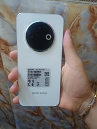 تكنو سبارك 30c • ٢٥٦ • ١٢٠ هيرتز