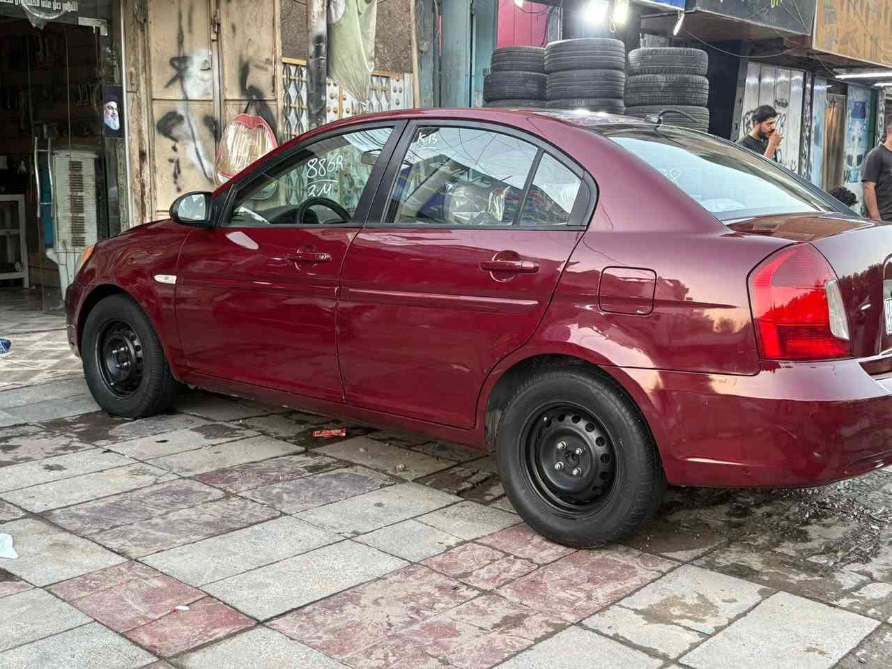 اكسنت 
للبيع موديل 2009
خليجي
مصبوغا عام اثر جراد
ومصورها فبل صبغ ناشرة فيديو
محرك 1600
رقم بغداد بسمي
محرك كير تبريد صدر كلة تمام
مكاني بغداد
للسمسار ‭٠٧٧١ ٠٥٨ ٦٧٢١‬
السعر 78 ورقة وبيها مجال
للبيع فقط ماكلف بل نشر خوان
