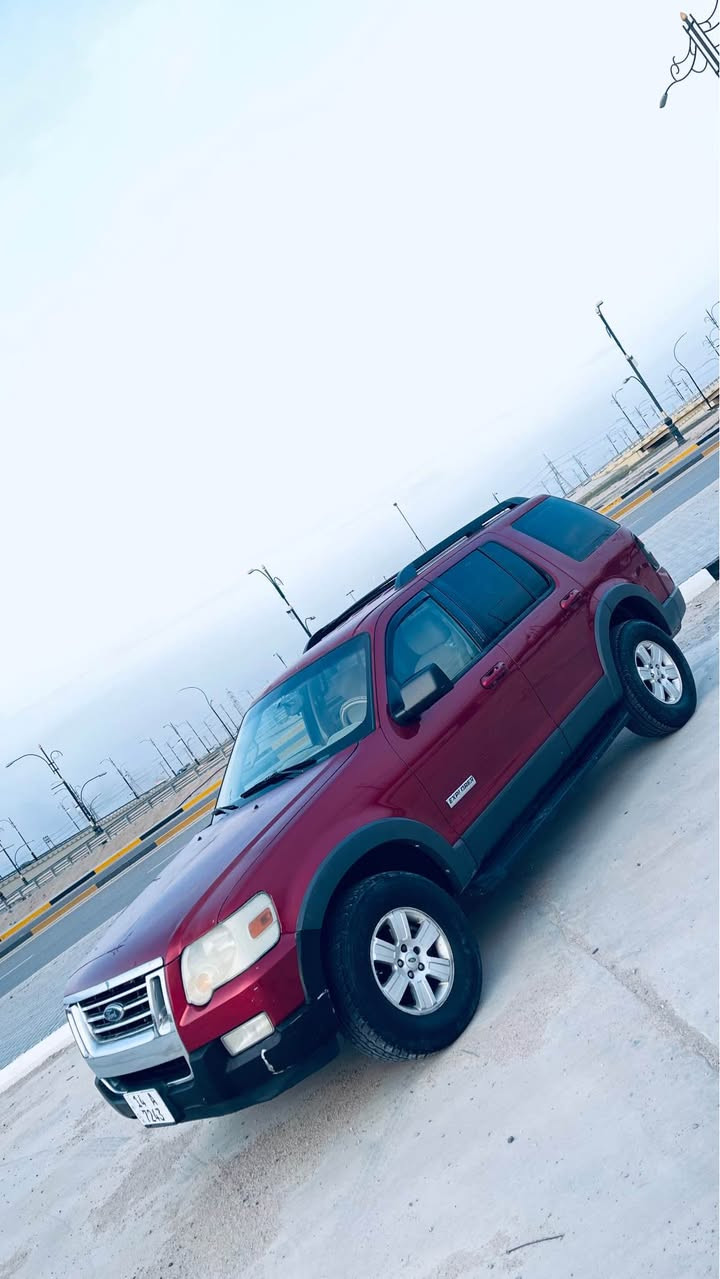 السلام عليكم رمضان كريم 
-
فورد اكسبلور 2007 خليجي 7 راكب 
رقم بصره دولي باسمنه هزه وسنويه لل30 تحويل ثاني يوم 
-
كفاله عدا هلال جاملغ خلفي كلير فقط 
مكينه وكير محور مال ملكة 3000
توني شادهن بلكارتون مال حاويه تحوير احسن من بلادي شرط
“
7 راكب
دواخل جديده كلش
حداده جديده
كهربائية كله شغال
تخم تاير 
ترايك من البصره لزاخو 
السياره كلش نضيفه وبلعافيه ع الياخذها
-
السعر88 وبي مجال بسيط حك التوجيب
-
مكان السياره البصره 
0️⃣7️⃣7️⃣4️⃣4️⃣4️⃣4️⃣0️⃣5️⃣4️⃣5️⃣وتساب
0️⃣7️⃣7️⃣1️⃣2️⃣2️⃣2️⃣2️⃣3️⃣0️⃣7️⃣اتصال
(مامتواجد ع الفيس) الزبير, البصرة


**إذا كنت صاحب هذا الإعلان وتريد حذفه لأي سبب، رجاءا أرسل رسالة إلى الدعم الفني**