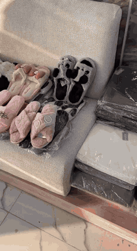 شبشب نسائي   قياس 41.36  سعر الدرزن: 41.250  للحجز تليجرام📞: 077777191...