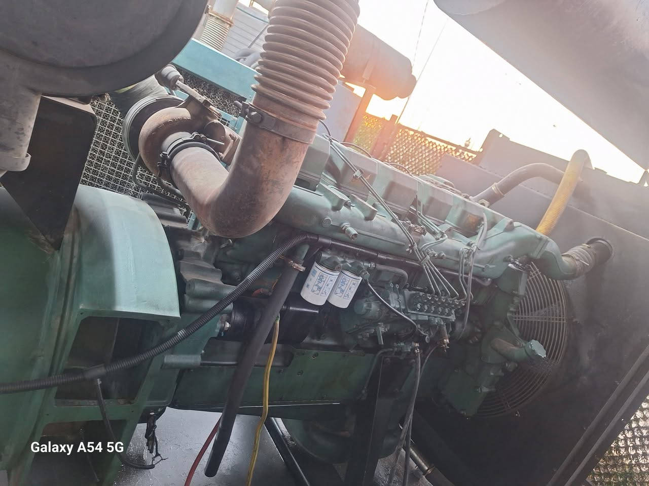 يالله مولدة نوع فولفو للبيع. D16 مكنينه استدر مربوطه على الحمل تجي وتفحص.موبايل
*********** 
***********
