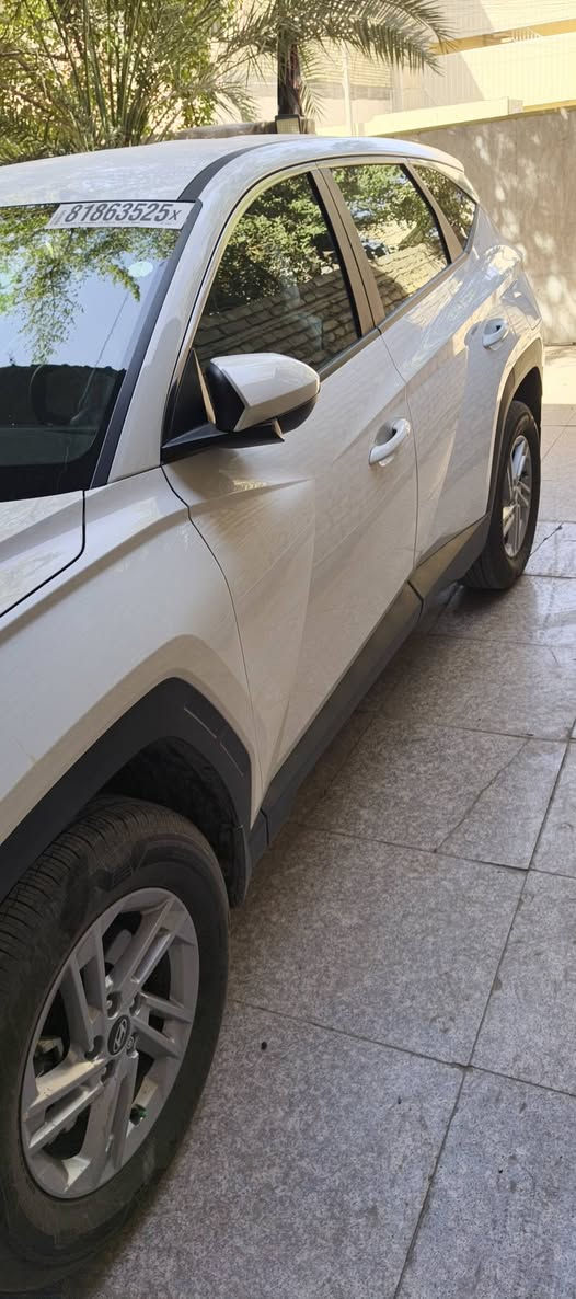 السلام عليكم هونداي توسان موديل 2025  دفع رباعي وارد امريكي زيرو ماشية فقط ٨٠٠ ميل مبدل بس جاملغ نفس اللون مواصفات معروفة رادارات تشغيل عن بعد شاشة متصلة دخلته شهداء باسمي والدي الشهيد رقم بغدادالسعر 195  ***********
