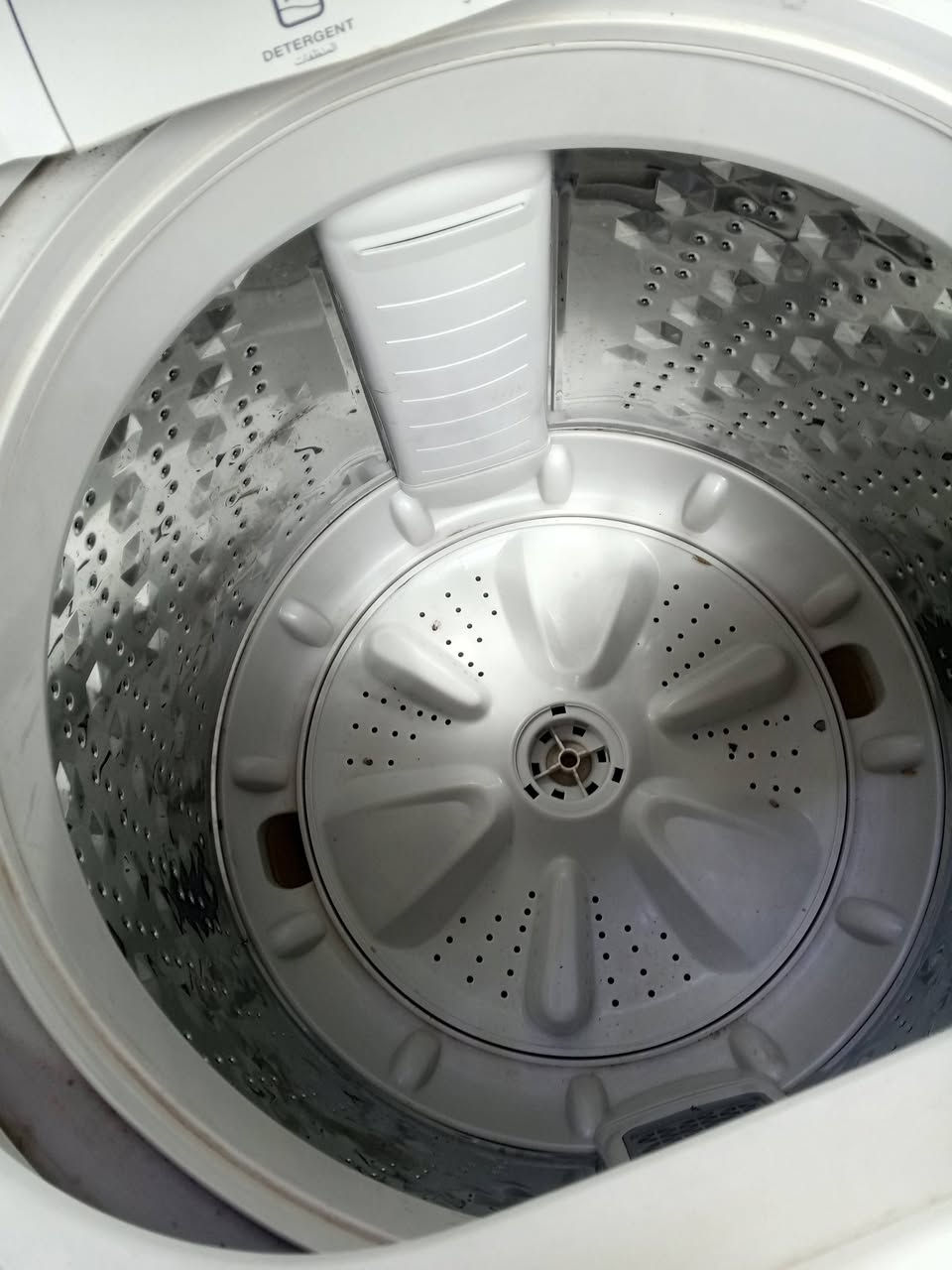 غساله شرط شغل سعر خمسة وسبعين ألف ***********
