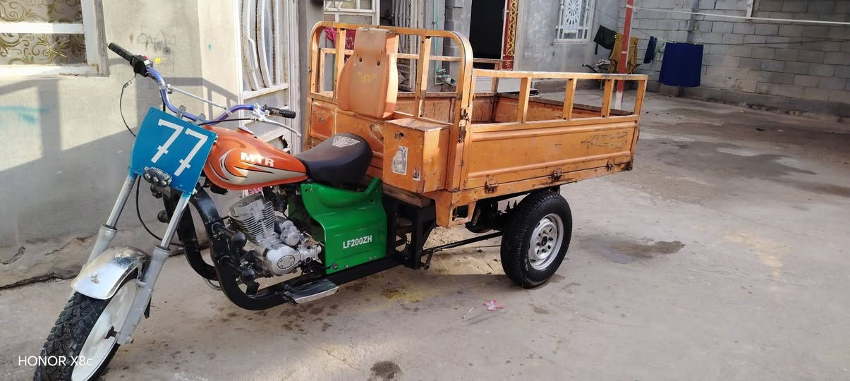 ستوته متيار اوراق مديل 14ستوته نضيفه محرك جديد شاصي نضيف كهربايات شغاله من لطول لطول كسل  لاطش لاصلي وكيل تايرات جمره كزوزو رياضي ستوته حلوه سعر واحد و200 رجاىن لموشراي لايراسل ولايتعبني واتساب ***********
