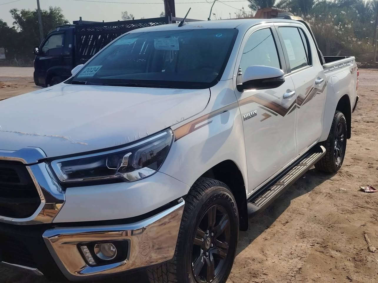 سلام عليكم
هايلوكس فورويل2024 كير واتماتيك سياره جديدة كارتون مكفوله كفاله عامه ماشيه 22 ألف وضع شركة مكينه كير جديد تبريد ❄️ مواصفات فول كويتي دواخل صاج  رقم قادسيه دولي مشروع وطني عنوان الدوانيه


**إذا كنت صاحب هذا الإعلان وتريد حذفه لأي سبب، رجاءا أرسل رسالة إلى الدعم الفني**