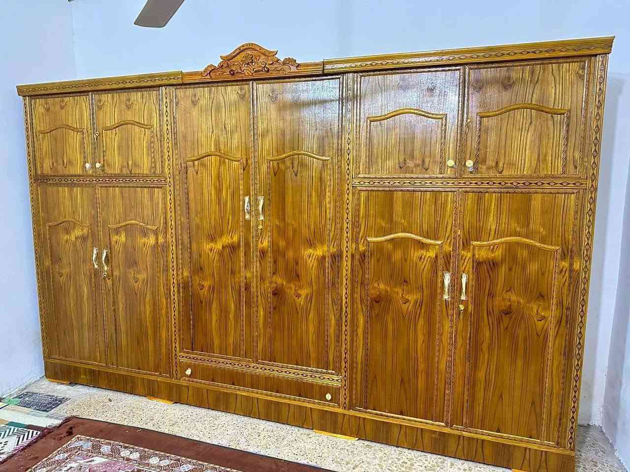 كنتور  6   باب  4 ملم 
الوجه صاج الداخل خشب عادي  القاعدة 
بلوك الضهر جرجوبة براغي 

*القياس 
الكنتور ارتفاع   220 سم وعرض 360 سم 

توصيل فقط داخل بغداد مجاني الشد 5 الف
توصيل اطراف 10 

السعر العدل 445 الف
السعر النفخ 475 الف


**إذا كنت صاحب هذا الإعلان وتريد حذفه لأي سبب، رجاءا أرسل رسالة إلى الدعم الفني**