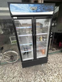 ‏سلام عليكم ‏ براد للبيع مستخدم موسم واحد  07707039529