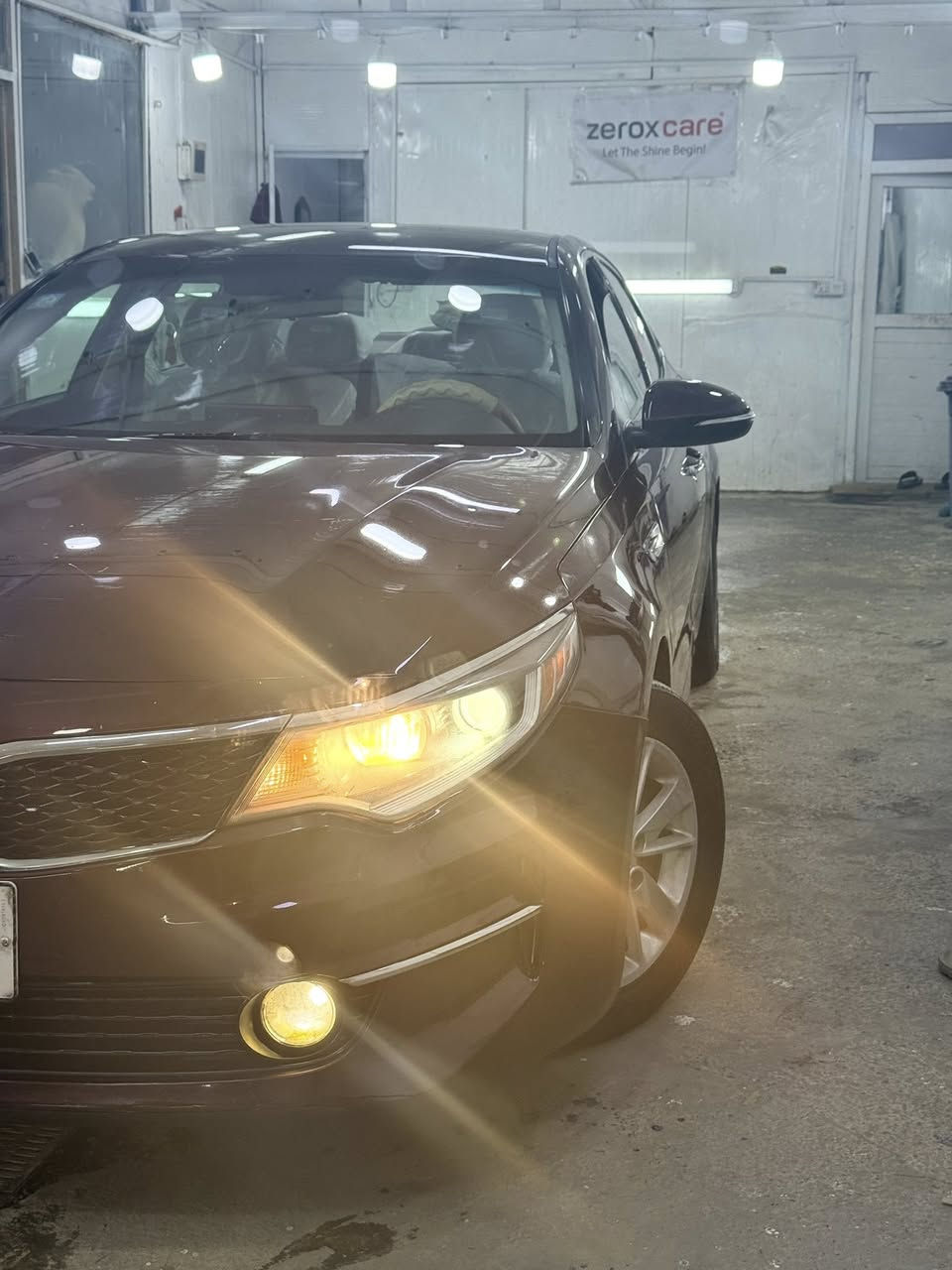 السلام عليكم 
كيا اوبتيما
موديل
2016
مواصفات FE
محرك 2400 GDI
السياره جديده
وجاهزه من كير
محرك وصدر
وكشر
وبدون دواخل
السياره وصبغت للجماليه
لون أحمر گرزي
وبأسمي السياره
للاستفسار
***********
