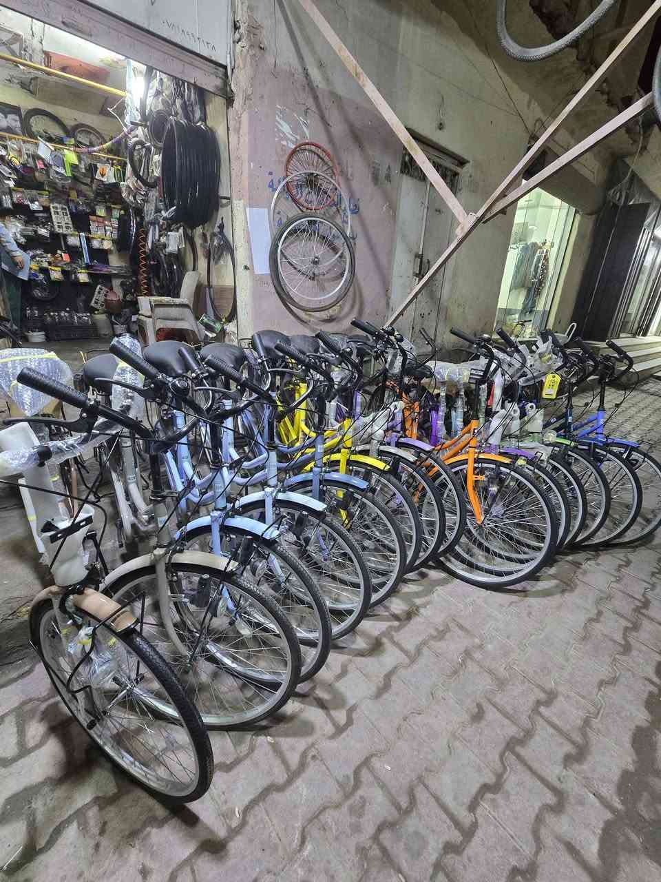 تم وصول باسكلات مديل ٢٢ نوع بيدي حجم ٢٦ مع شبجه عضم اصليه سعر ١٣٠ ألف عنوان السماوه  الحيدريه قرب افران العامل ***********
