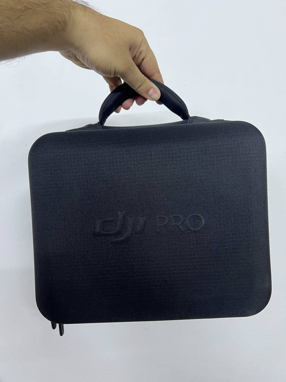 السلام عليكم
رونن rs3 pro 
اخوان الرونن بعدة جديد حتى لزكة الشاشة ما شايله من عندة والجنطة والكيبلات والكارتونة مالتها كلها موجودة 
رايدة ب800 وبي مجال مكاني بلديات


**إذا كنت صاحب هذا الإعلان وتريد حذفه لأي سبب، رجاءا أرسل رسالة إلى الدعم الفني**