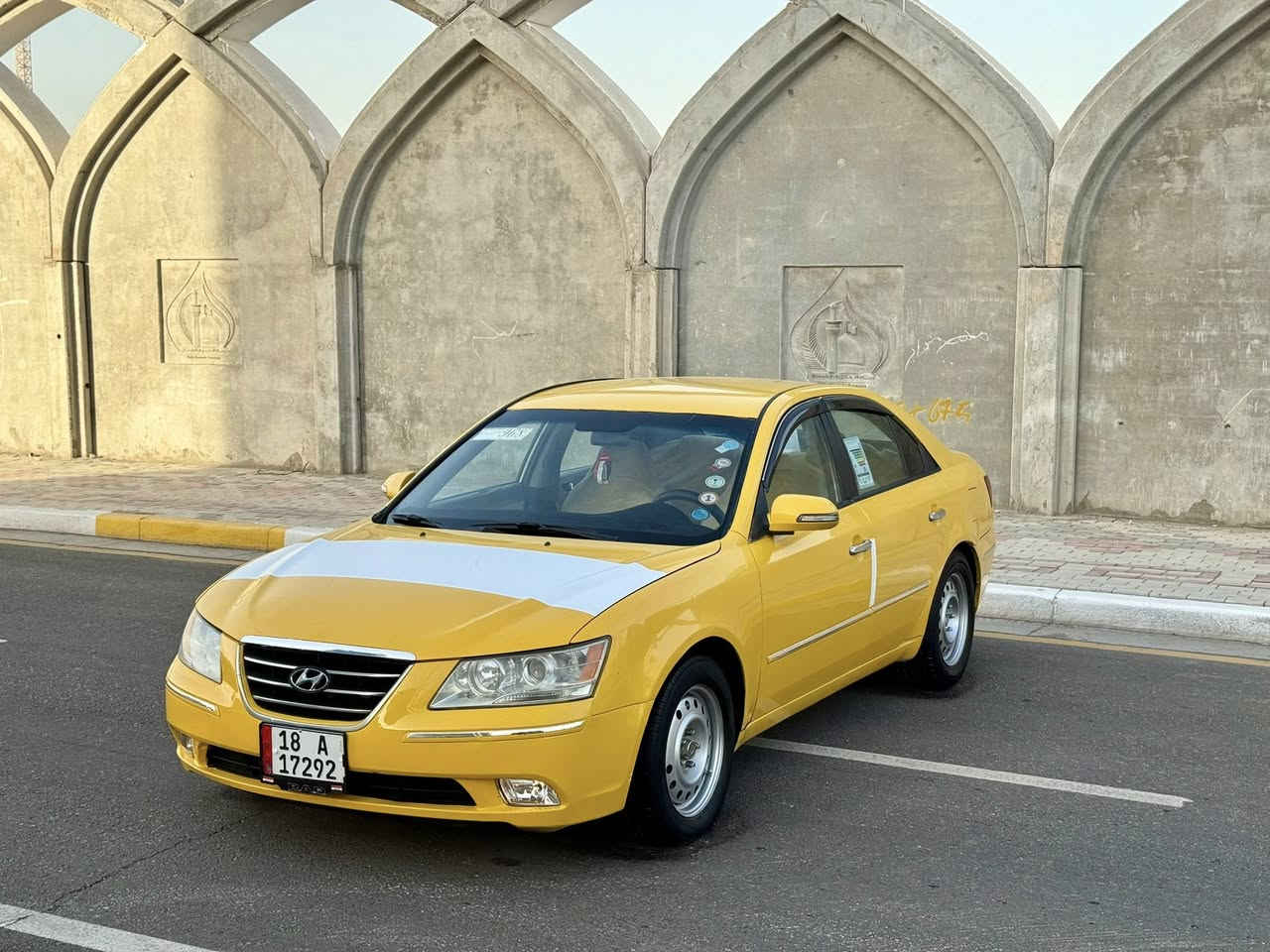 سلام عليكم ورحمة للبيع سوناته مديل 2010 وارد خليجي بيه جاملغ  امامي فقط والباقي مكفوله كفاله عامه مكينه وكير مكفولات حداديه تخم تاير تبريد ثلج سياره جديده وجاهزه من كلشي سنويه الغايه 2029 مشروع وطني رقم نكليزي سياره جديده وشرط احله من صور السعر 97 وقابل للتفاوض الستفسار نتصل *********** مكان سياره كربلاء مكلف بلنشر
