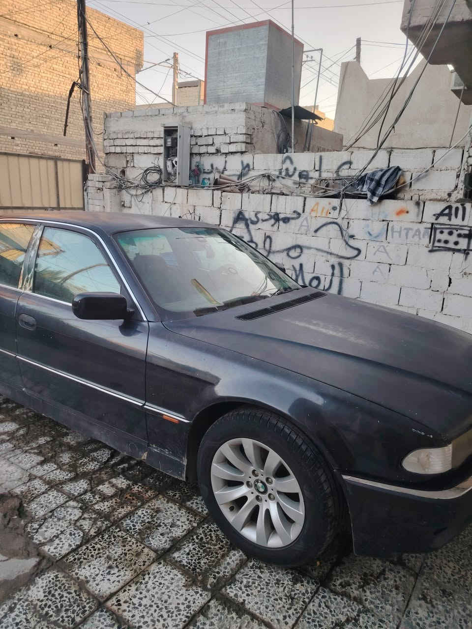 740 موديل 96 محدثة 2000 رقم اربيل بسمي محرك وكير مكفول كهربائيات شغالة تبريد شغال ابيع ما راوس ابيع 65 ***********
