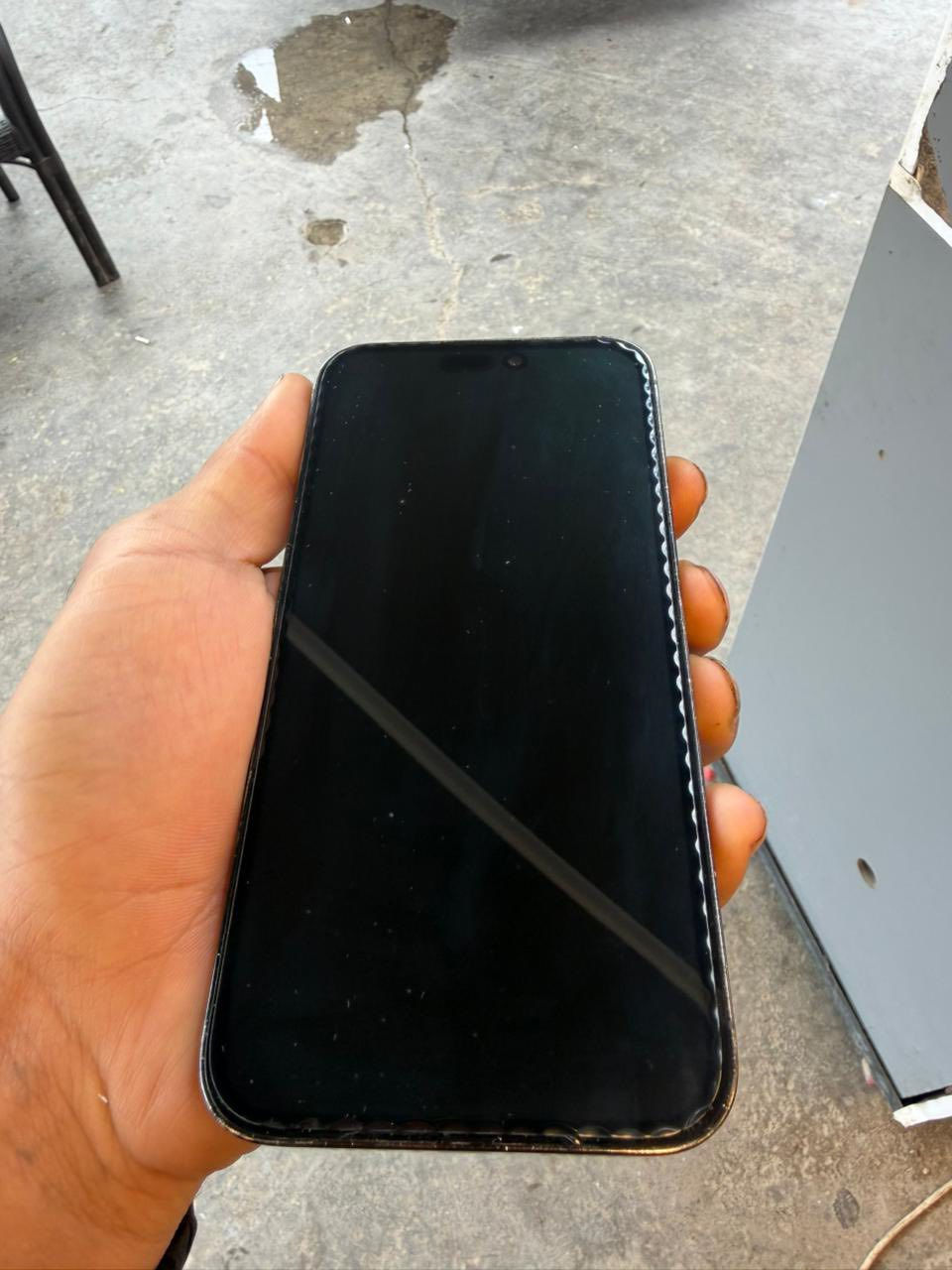 جهاز حار ومكسب 14برو ماكس الجهاز فول
مبدل شاشه اصليه 

وبطاريه اصليه 

شرط سلاسه بل المس اذا مو سلس وصلين اطيك الجهاز بلاش 

شرق اوسط 

سعره 650الف وبي مجال كلش قليل 

بكاني بغداد الشعب 

***********
