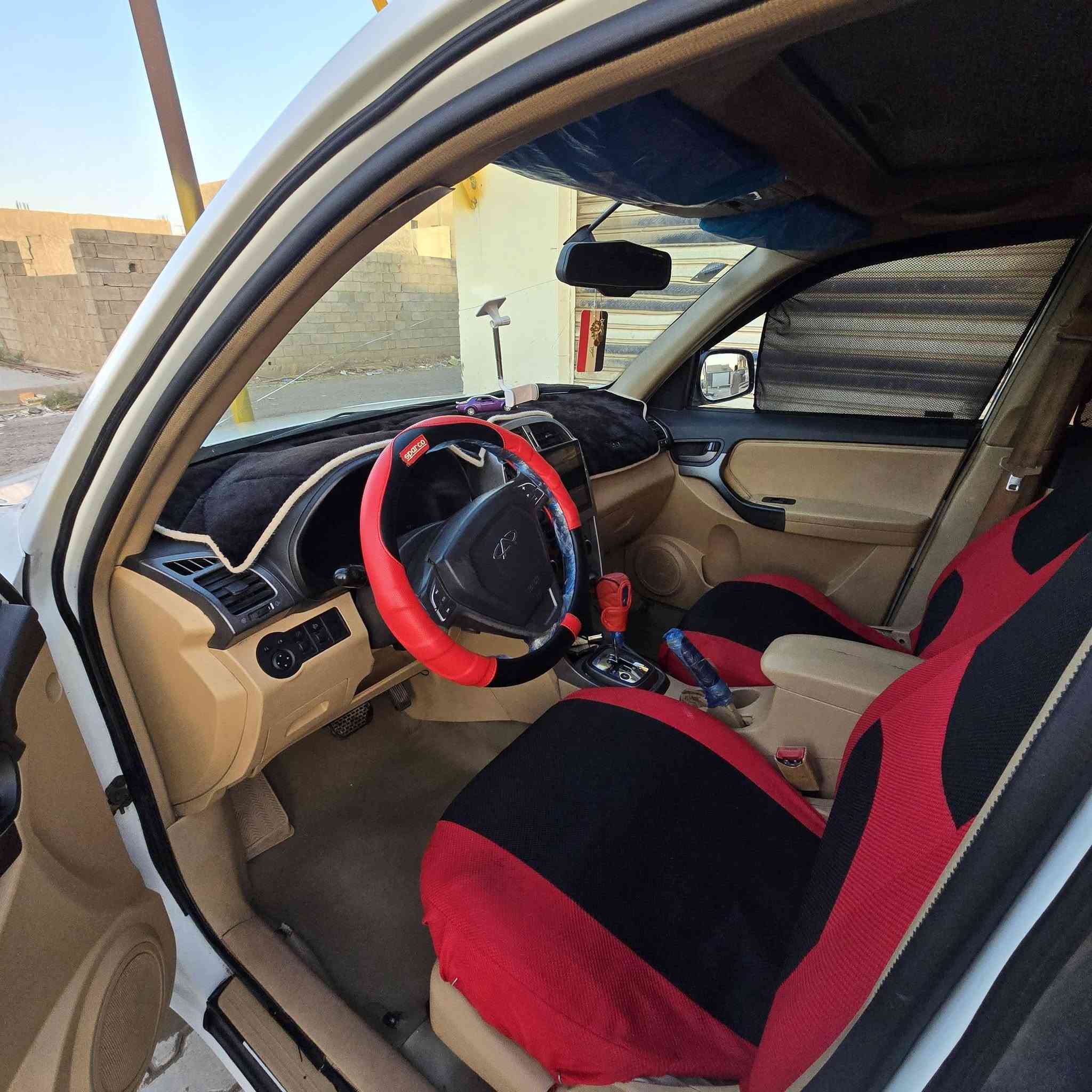 السلام عليكم تيكو موديل 2012  سيارة رقم بغداد سيارة حلوه كير محرك صدر تايرات باتري كله تمام سيارة بدون خياس كلش حلوه تبريدها ثلج سيارة كلش حلوه وجاهزه فول فتحه تحكم ستيرن شاشة أندرويد محرك 1800 تبريد بل كشنات جلد كير كهربائي حساسات خلفيه السعر 55$ وبيها مجال مكان سياره صلاح الدين .الدجيل . رقم تلفون ***********
