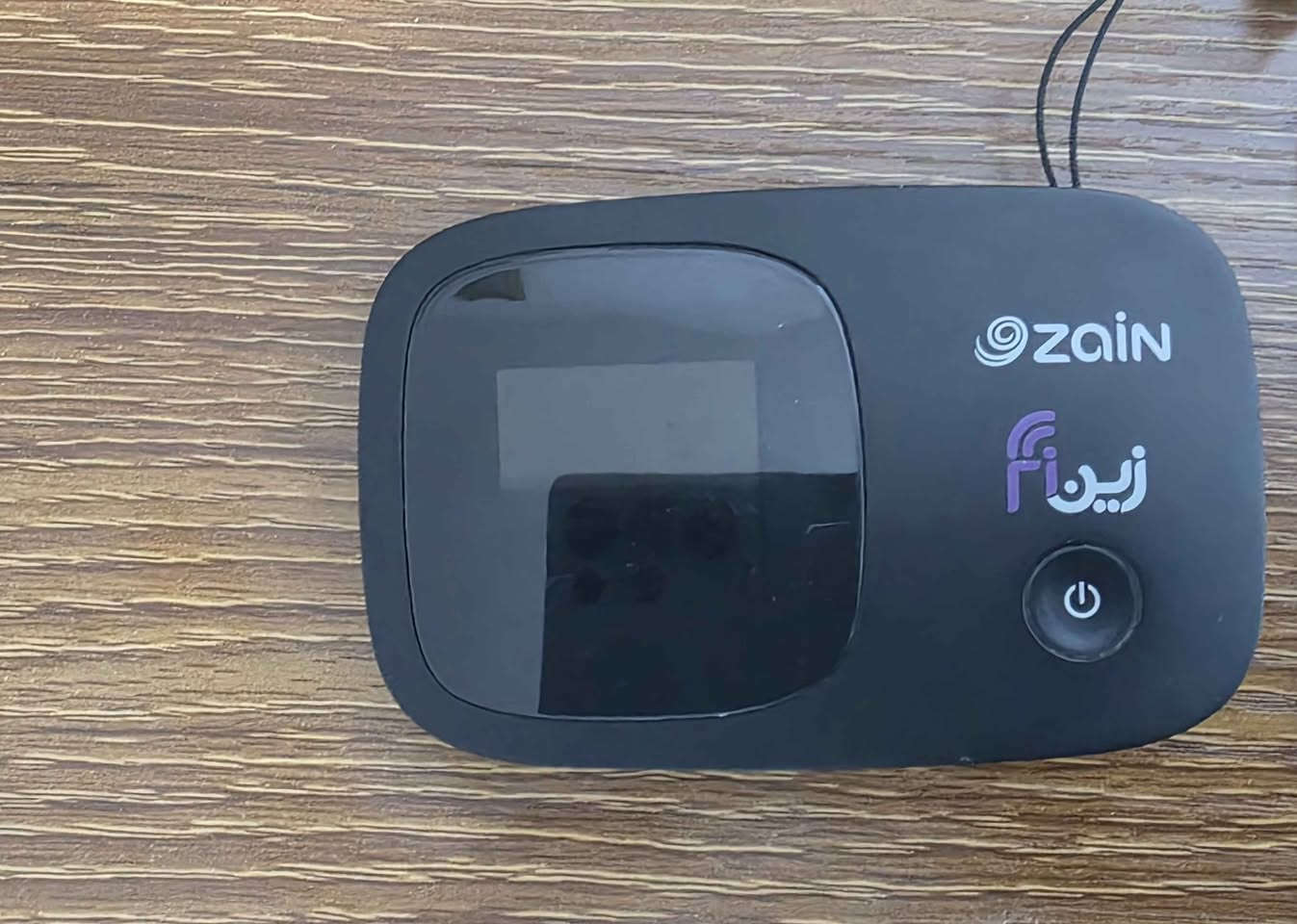 راوتر زين فاي Zain Fi للبيع .
النوع: هواوي راوتر واي فاي .
اللون : اسود  .
حالة الجهاز: جديد مستخدم قليل .
مواصفات الجهاز: شاشة ملونة، شريحة Sim نوع زين، رام ذاكرة .
الملحقات: شاحنة+ كيبل صغير+ بطارية+ كارتونة .

السعر: 25 الف وبي مجال  .
مكاني: النجف الاشرف .
الاتصال: *********** (واتساب) . النجف, العراق
