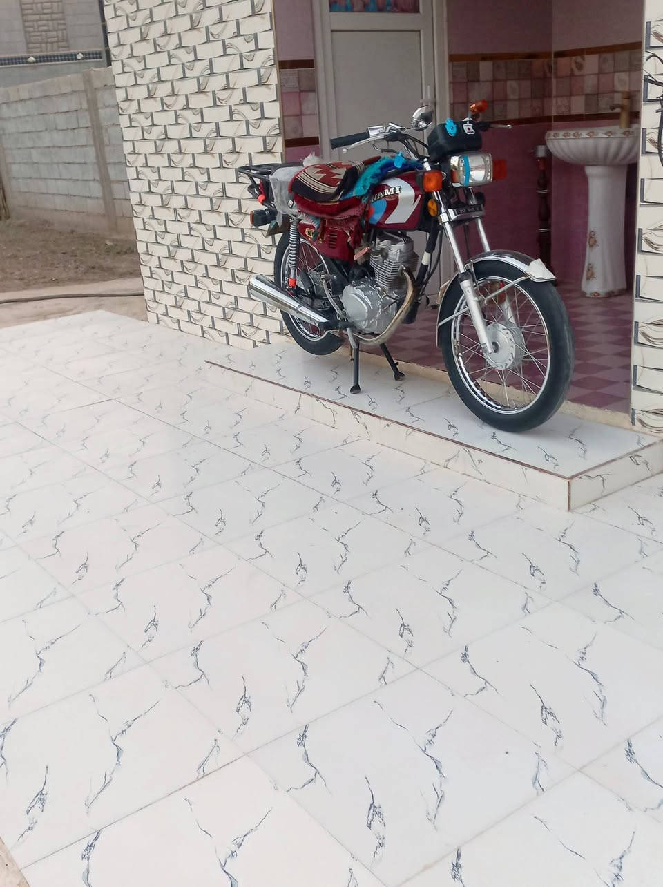 سلام عليكم دراجه للبيع نامه موديل 2025 اوراق اسكنر الدراجه مامفتوحه السعرر 600 وبيه مجال قليل انتصلل على هاذه الرقم ***********
