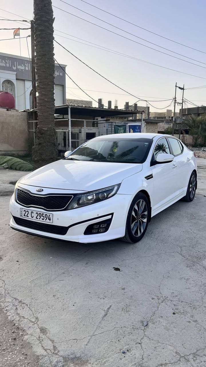 السلام عليكم ابتمه موديل ٢٠١٤ شكل ٢٠١٥ خليجي ٢٤٠٠ كفاله عامه من الصبغ والتبديل وكلشي السياره جديده فول بصمه كشن جلد شاشه كامره السياره تخبل وجهازه من كلشي السعر ١٤٥ وبيها مجال مكاني بابل للاستفسار الاتصال *********** السياره شرط كفاله وشرط السونار
