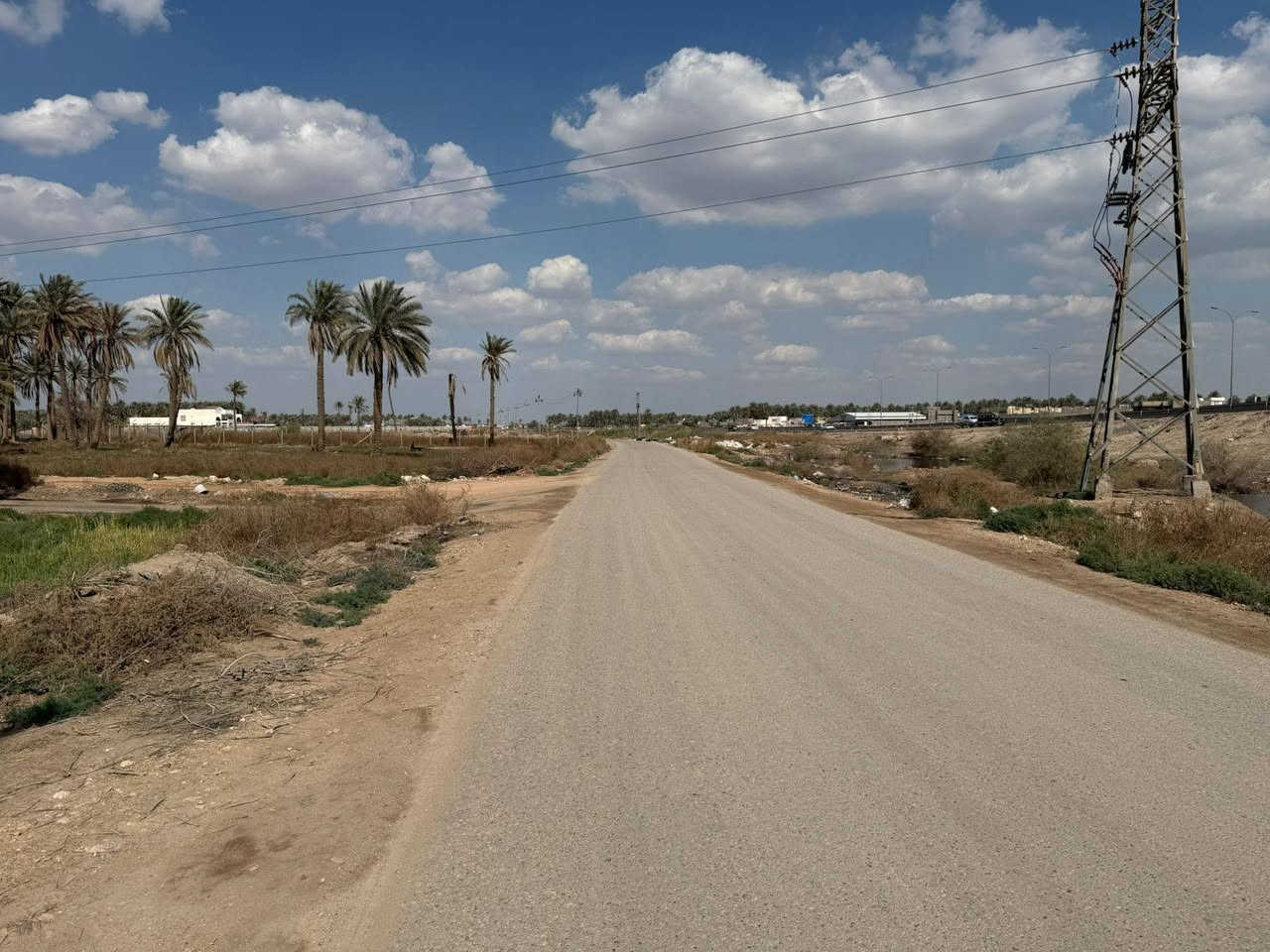 🏞 / للبيع مزرعه مساحه ٢٠٠٠ م طابو زراعي سند 

                 واجهه ٥٠ م / نزال ٤٠ م

#تتوفر_كافة_الخدمات_ماء_تبليط_كهرباء 

🌎 / الموقع / سنتر ع الخدمي النيل مقابل مكتب الضامن 
                         ( قرب المجسر )

للأستفسار أكثر مراجعة مكتب 
عقارات أراضي بابل الخضراء للمقاولات العامه والتصاميم الهندسية 
شارع ٦٠ .. عمود ٣٠٠ .. مقابل أستدارة علي بقلي 
الشيخ حازم 
وسام محمد 
أبو حيدر / ***********
