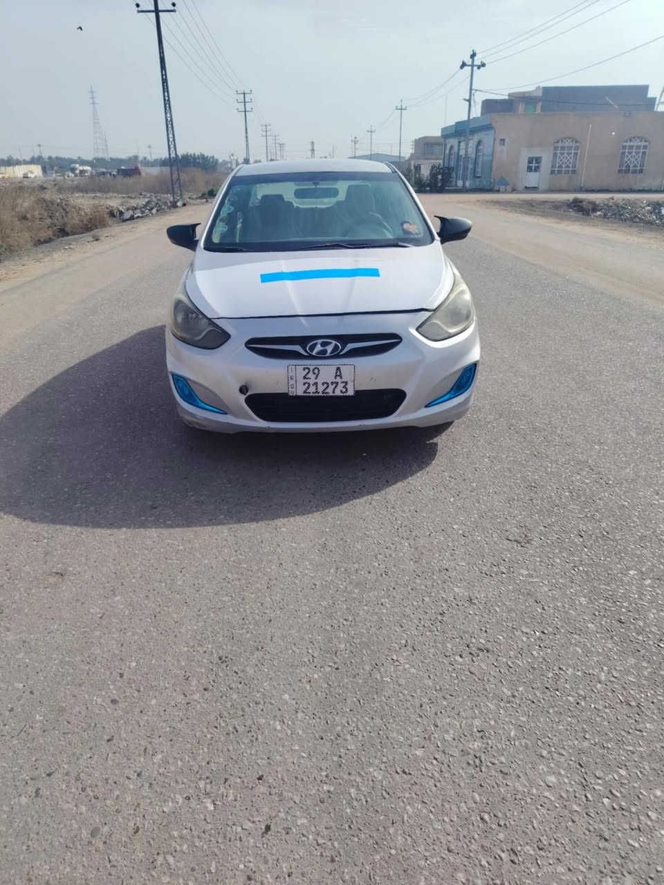 سلام عليكم 
اكسنت 2012 خليجي 
مكينه وكير وحداديه وتخم تاير مكفولات 
السعر 70 بيه مجال الشراي ويدلل مال جناي 
رقم انكليزي تحويل ثاني يوم مشروع وطني 
مكينه 1600 دوش المرغوب سيارة جاهزة 
مكاني بابل *********** 
بيه حادث جاملغ خلفي وبيه مكانات صبغ اثر جراد فقط
