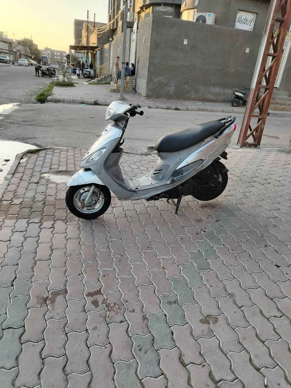 ماكس منغولي مفتوحه كهربائيات شغاله لايت اشاير سلف شغال هندر دكة وحده #كفرات#أصلية ب 500 وبيها مجال للشراي مكاني السماوه ***********
