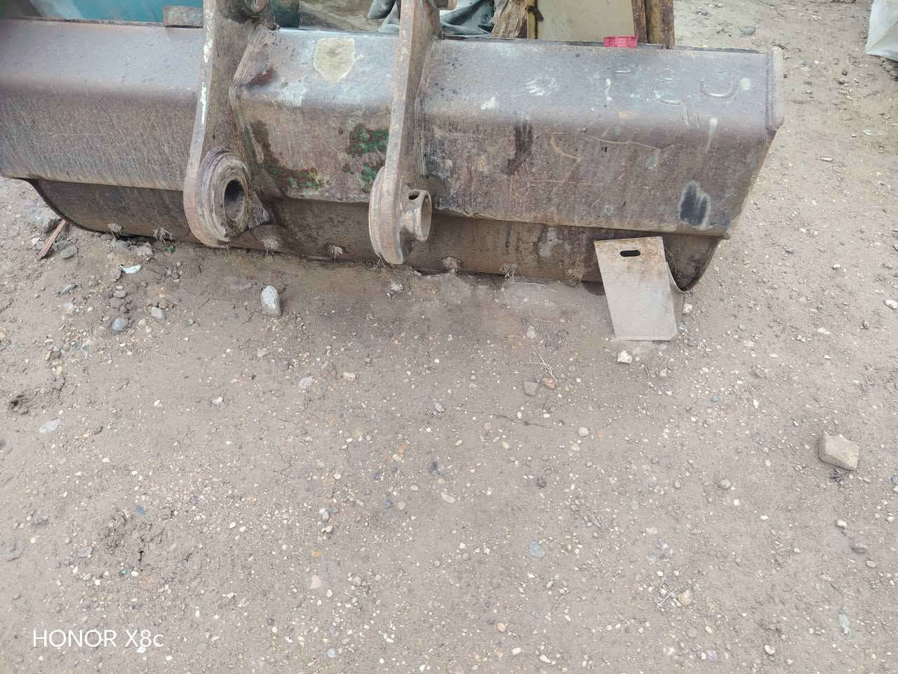 سلام عليكم كيلات للبيع ***********
