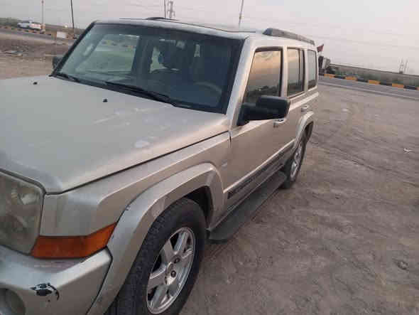 جيب كومندر 7راكب 2008 جاهزه مكينه كير حداده تبريد تخم تاير جديد ياباني كامره خلفيه شاشه بسمي رقم انكليزي السعر 70مجال قليل ***********   *********** ببهه جراد بالقماره والبنيدقليل
