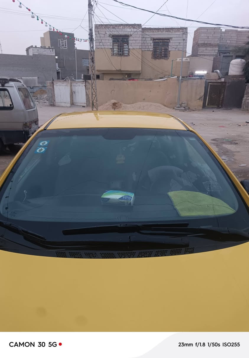 سلام عليكم للبيع فورتي 2015 رقم بغداد نكليزي ابسمي تحويل ثاني يوم مصفره ربع ماذب عليه حادثه باب صدر مال العبري تبديل بدون دواخل واي قطعه بعد مابيه تبديل كله ليبل واحد تبريد تدفئة كهربايات كله شغاله قبل 15 يوم تبديل تخم تاير خطه محرك 2000اجي اي اتي بدايه خيط بخار ضعيف كلش بدون تنقيص كير مكفول مكان سياره كربلاء رقم الهاتف اي سوال عدك انتصل وبخدمتك *********** السعر 108وبيه مجال كلش بسيط ميعجبك اخي الكريم عبر المنشور بكلامك راقي
