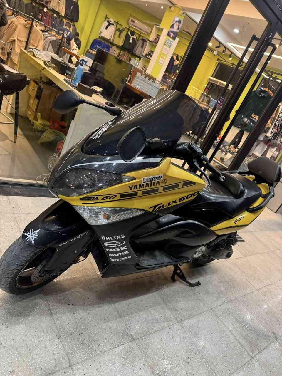 سلام عليكم تي ماكس500 

كفالة المحرك 2011 

نكرة سلف عليها تجوة وإدامه كامله

فقط الكفرات نضافة 70 /100

خوذة اصلية وياها 🔥

مكاني حي اور او الشعب 

للاستفسار ***********
