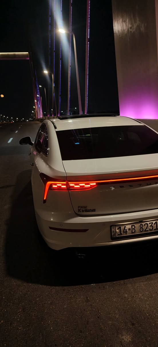 السلام عليكم بستون بي70مديل24 خليجي بسمي محرك 2000 ماشيه24الف صار بيه حادث عندي بدلت لايت وشباك وعدلت البنيد بدون ايرباك بيع او مراوس حسب القناعه مكاني بصره السعر145 رقم هاتف*********** البصرة, العراق
