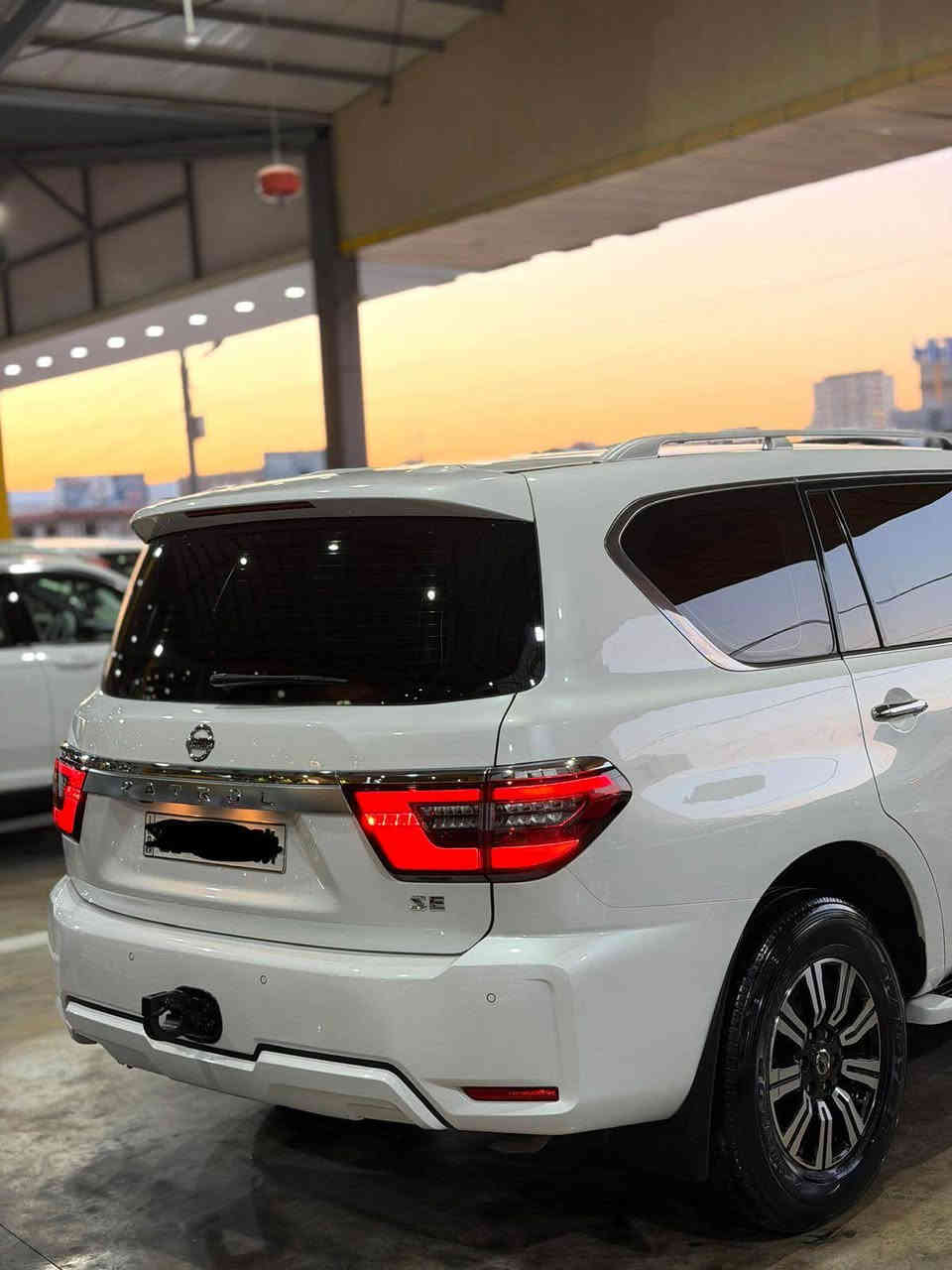 ﷽ 🙏🏻

‎(نيسان باترول٢٠٢٠) 
‎🔶ملاحظه
‎(سياره بص بيع بدون مراوس )
‎🔶مواصفات((SE))
‎🔶محرك(٦) سلندر
‎🔶كوشنات كهرباء 
‎ مكفولة كفالة عامة من الدعامية إلى الدعامية 🔶
‎‏‎بدون بارد  ،بدون رصعات ،بدون حتى شخط
‎‏‎دعاميات هم بدون صبغ ،رمل مابي ،بقية كلها بشرت
‎          —————————————————————
‎🔶سياره داخل بيجي 
‎  _ غراض شريكه موجوده
‎سياره ماشي(٧٢،٠٠٠)الف كيلو حقيقي بشرت  عداد بشرت ما نزل شريكه حقيقي
‎‏‎محرك كير بشرط مامفتوح 
‎‏‎سيارة حيل نظيفة كلشي عل بلاد لوك
‎‏‎ السنوية بشرط تحويل و خرامة 
‎‏‎سيارة مابيـها دينار مصرف كامل من كل نواحي

‎🔶فول فول المواصفات    
‎ + كاميرات 
‎ثلاجه + زينون + 
‎+هواء مزدوج +حساسيه الديك المؤخره مرايات 
‎🔶نظافه ١٠٠٪؜ كامل سيرڤس بدون نقص و مصرف 
‎🔶سياره مال بيت  أي نقص مابيها ٤ طایرات جديده 

‎🔶نفسي يوم / تحويل مباشر حول
‎ معرض شڤان‎مكان /داخل سليمانيه 
‎415$ورقة 💵💵
‎رقم//—-***********—-*********** 📲 السليمانية, العراق
