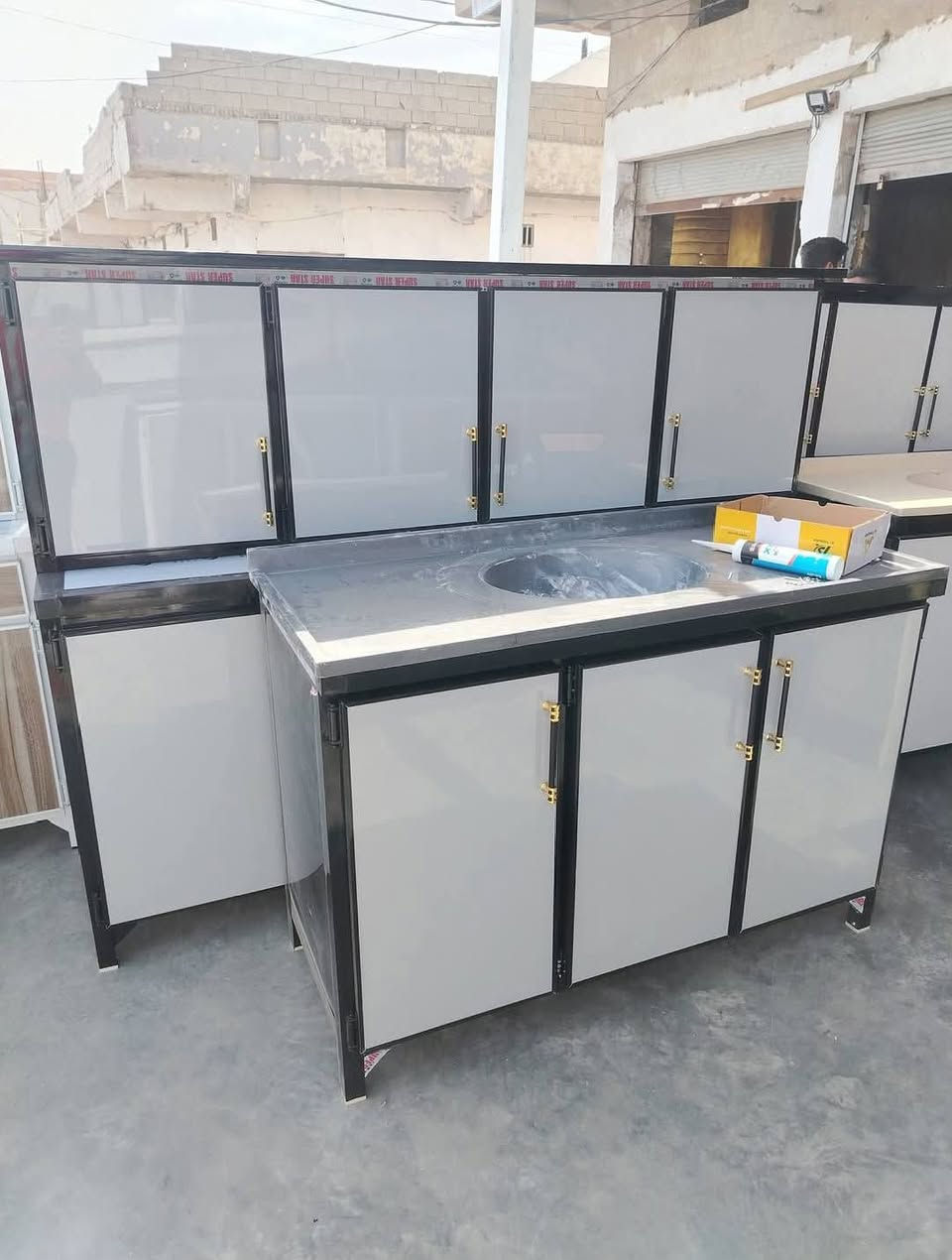 كاونترات في الجمله او مفرد شغل درجه اولى التواصل معرض مزاد الصفا التواصل على الرقم اوص واتساب***********
