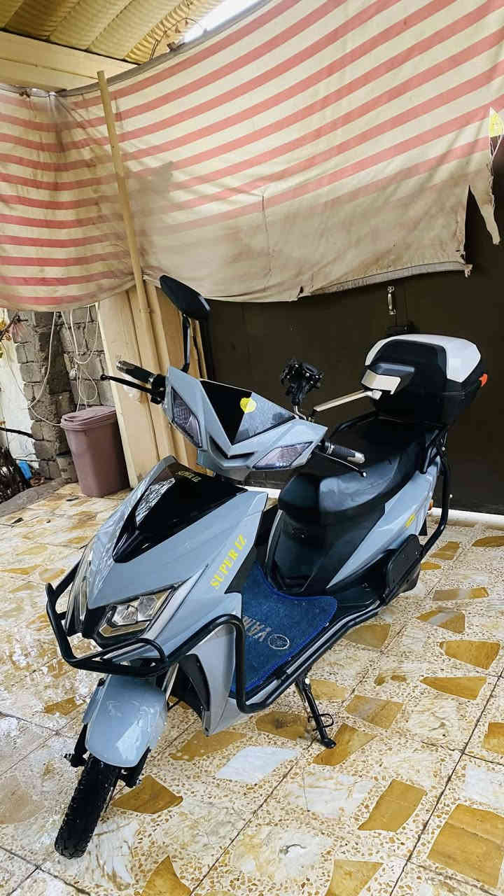 السلام عليكم 
ماطور ماكس
جديد مستخدم قليل ماخذه ب  10/28
بي نضام Rبك
‏2بصمات
2سويج
2 تشغيل عن بعد
سرعه 99
مسجل بلاتوث
ثنين تشغيل عن بعد
بل شحن فول يمشيك اقل شي 70 كيلو
سعر 700 مكان مدخل 95 تواصل ***********
