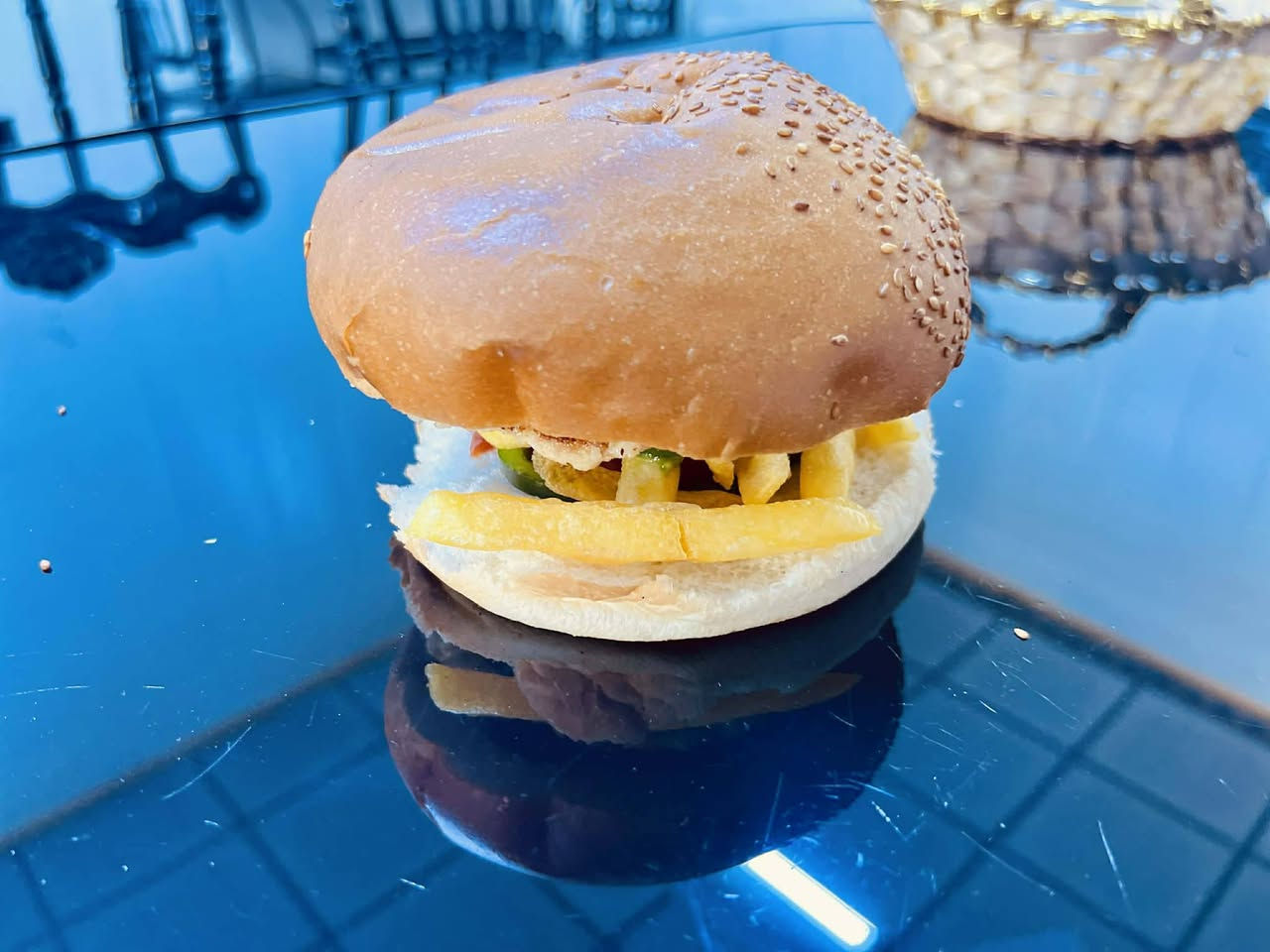 رمضان كريم   🌙 
وكلّ عام وانتم بألف خير .
اهلا وسهلا بكم نستقبلكم في شهر رمضان المبارك
الفطورالرمضاني يوميا 
للحجز والاستفسار الاتصال :***********  .
***********
