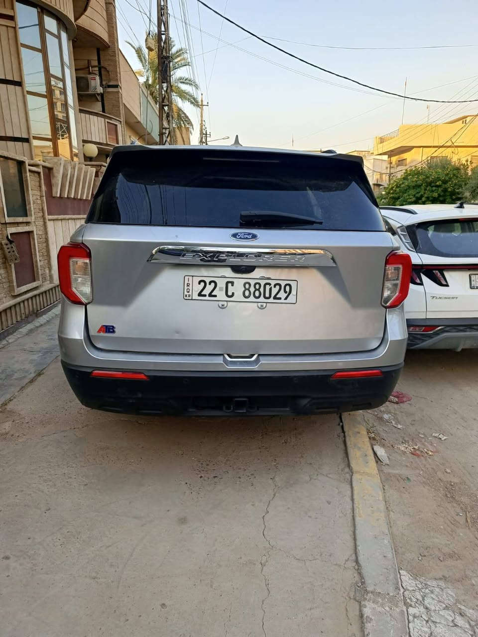 ‏‎‏‎فورد اكسبلورر       —  Ford Explorer
‏‎‏‎الموديل           — 2020

‏‎‏‎السعر            —  210$ مجال للطيبين

فئة.                 — XLT 

حجم المكينه   — /6V ,3300

‏‎‏‎المسافه المقطوعه — 82

‏‎‏‎حاله السياره. —    جاملغ وبنيد 

‏‎‏‎المواصفات 

‏

‏

-تشغيل عن بعد 

‏‎‏‎-ترحيب عند الاقتراب 

‏‎‏‎-كير ماوس

‏‎‏‎- رادار جانبي 

‏‎‏‎-رادار امامي 

‏‎- رادار خلفي 

‏‎‏‎- شاشه كبيره تدعم نظام الأبل كار باي ونظام الاندرويد 

‏

‏‎-گير ماوس 

‏‎-اوتو هولد 

‏‎-اوتو ستوب 

‏‎-هندبريك بصمه 

‏‎-٧وضعيات قياده 

‏‎‏‎- ستيرن بحركه كهربائيه 

‏‎‏‎- تبريد مركزي 

‏‎‏‎- بگ لايت LED 

‏‎-صندوق كهربائي 

‏‎‏‎- كود باب 

‏‎‏‎-كرسي السايق والراكب بحركه كهربائيه

‏‎‏‎-تحكم ستيرن جهتين 

‏‎‏‎-تحديد سرعه 

‏‎‏‎-مانع انزلاق 

‏‎‏‎-ليد نهاري

‏‎‏‎-كامره خلفيه دواره 

‏‎‏‎باقي المواصفات المعروفه 

‏‎‏‎رقم السياره    — أربيل باسمي

‏‎‏موقع  السياره — بغداد

‏‎‏‎للأستفسار.     — 

لاتصال او واتس على الرقم***********
