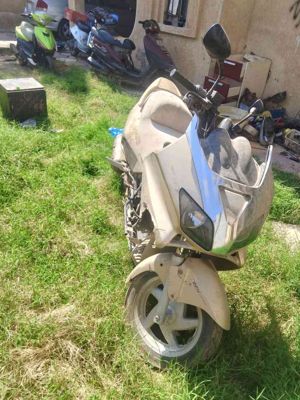 فورزه 0 6 للبيع كوم حديد سعر 200


**إذا كنت صاحب هذا الإعلان وتريد حذفه لأي سبب، رجاءا أرسل رسالة إلى الدعم الفني**