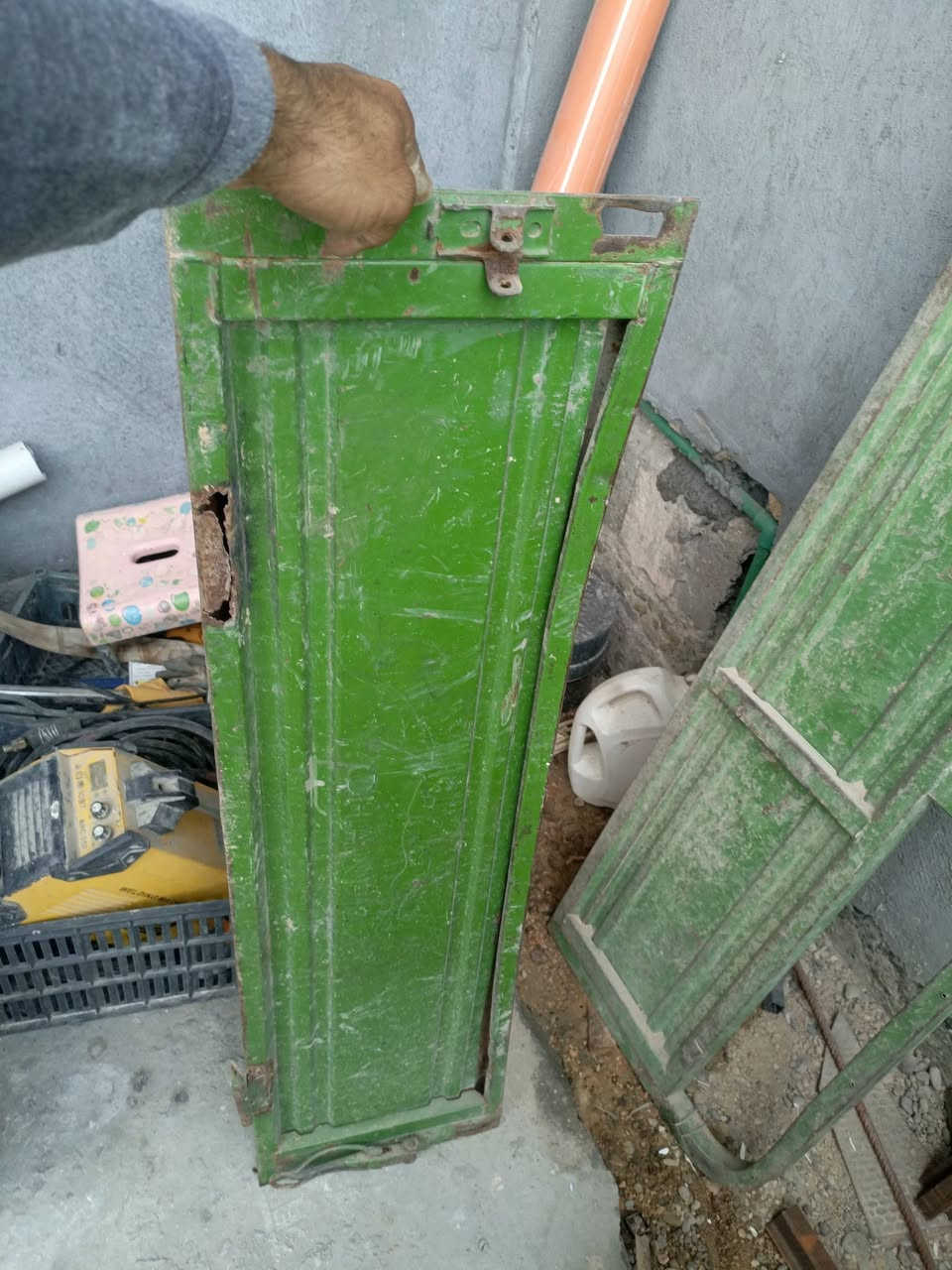 صفاحيات للبيع قيم بحك الله  وذني صورهن وشوف ***********
