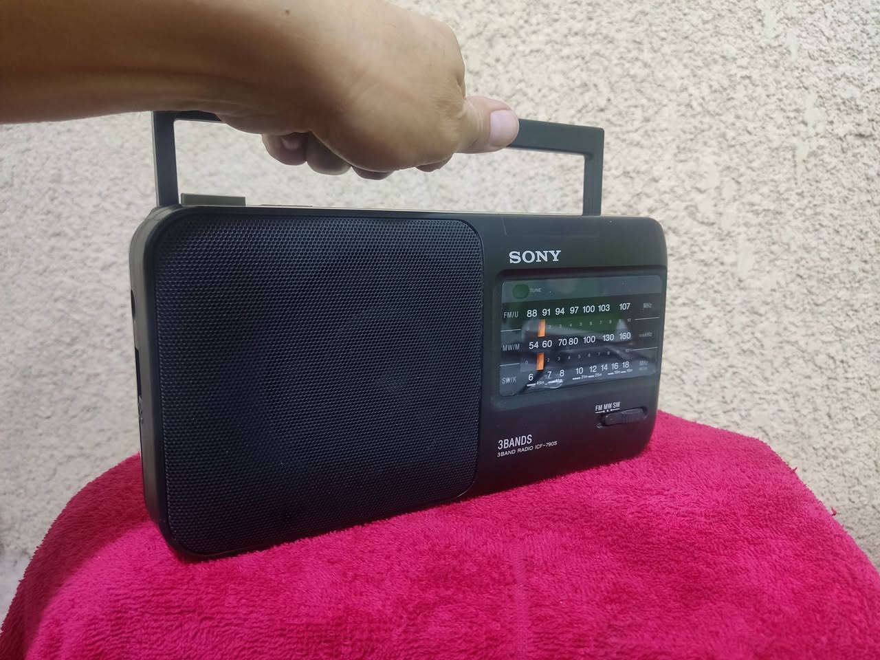سوني
باتري كهرباء 
شرط الشغل والنظافة 
ثلاث موجات am fm sw 
50 مع التوصيل


**إذا كنت صاحب هذا الإعلان وتريد حذفه لأي سبب، رجاءا أرسل رسالة إلى الدعم الفني**