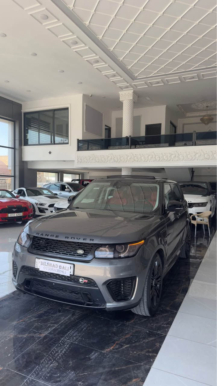 Rang rover 2016 HSE 6 سلندر دزيل 
رنج روفر ديزل ٢٠١٦ فول ضمان دوليييييييييييييييي
محرك ٣٠٠٠ مرغوب يعني ٦ سلندر سعر
فول فول قبات 
١_بانوراما 
٢_كشن جلد 
٣_كشن هيتر + تبريد 
٤_ابواب شفط 
٥_سندوق شفط
٧_كشن مساج+ خزن 
٨_ ٥ كاميرات
سياره بي ٣ قطعه  بس رش يعني بخ 
كير محرك شرط 
كامل محدث SVR
تبريد شرط تبريد مركزي 
ماشية ١٤٠ مايل 
سعر١٧٧ ورقه و بي  ١٥ ورقه غرامات ينزل من السعر يعني ١٦٢ ورقه قفل بلا معاملا رقم سنوي جديد رقم دهوك 
مكاني دهوك 
*********** دهوك, العراق
