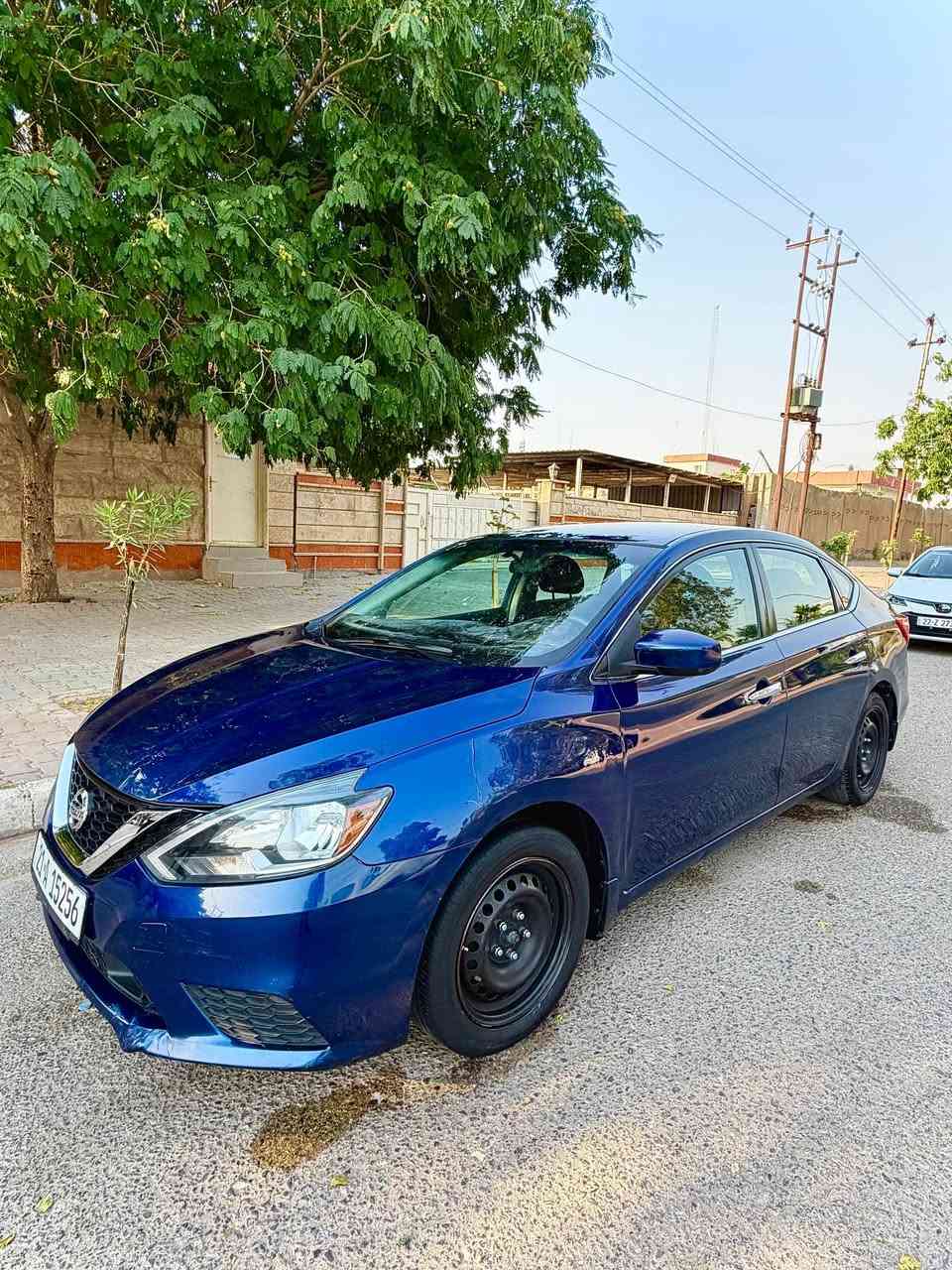 نيسان سينترا مديل ٢٠١٩ رادار و شاشة كبيرة 
ماشية ١٢٨ الف گير محرك بشرط بدون اي نقص سنوية هزة و لوحة جديدة و بطاقة بانزين  حادث امريكا قطة وحدة  موجودة صور الحادث و بلعراق بية ٣ اماكن صبغ بل جاملغات بدون دواخل  بجم كبس *********** واتساب موجود كركوك, العراق

