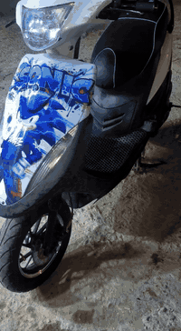 ماكس للبيع مامفتوحه دراجه تخبل مكفوله.  السعر 650 بيها مجال قليل ***********.   جماعت ال600 و500 لحد يعلق رجأن
