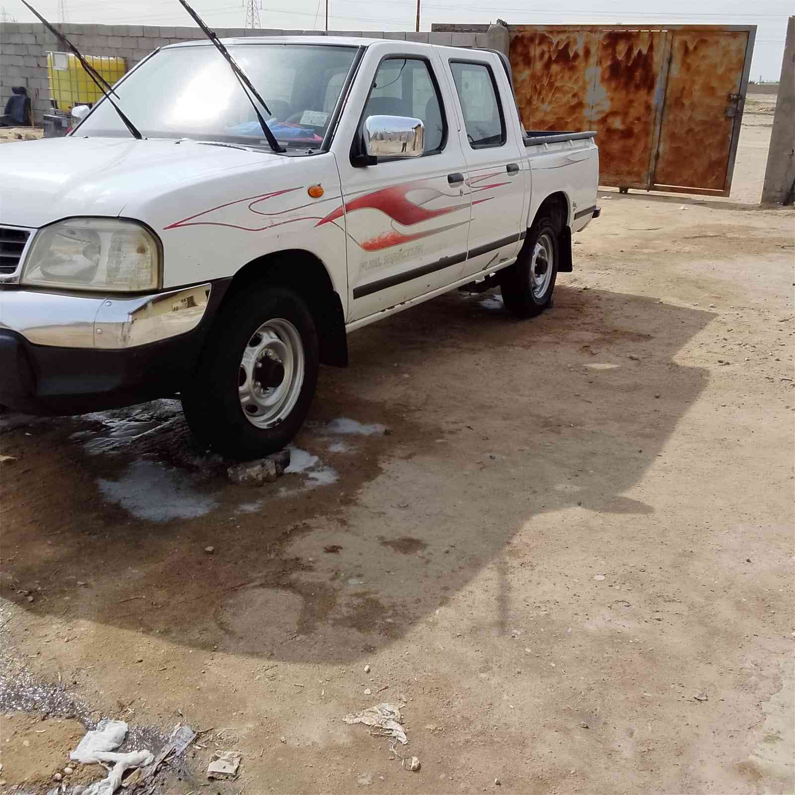 السلام عليكم بيكم نيسان موديل 2006 مكلف بانشر كير ومكينه جديد حداديه جديد سياره جاهز مانقصه اي شي العنوان البصرة الزبير ***********
